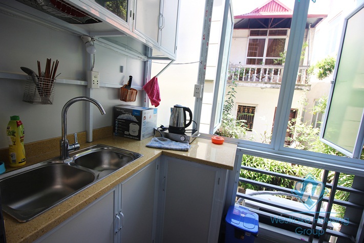 Bright and Fully Furnished Studio Apartment for rent in Ngoc Ha st, Ba Dinh district.