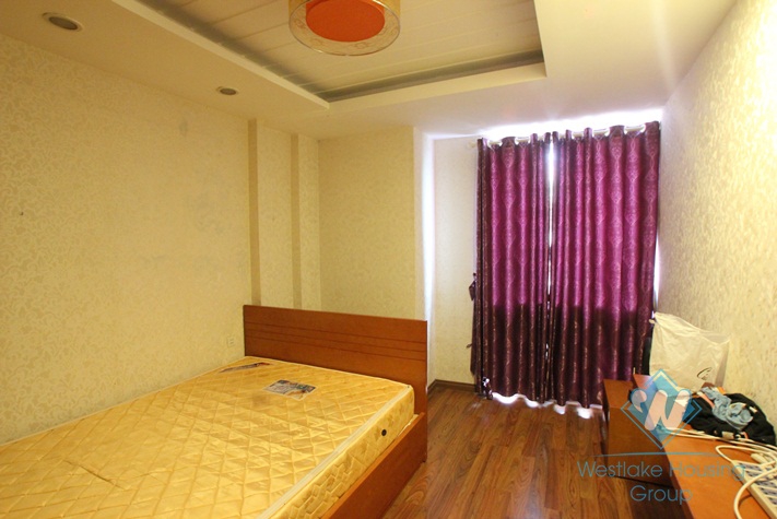 Bright apartment for rent in Tay Ho area, Ha Noi