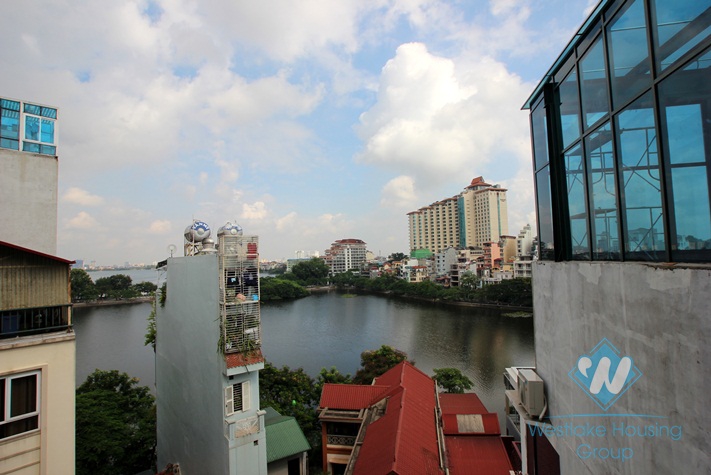 High floor apartment for lease in Nam Trang st, Truc Bach area 