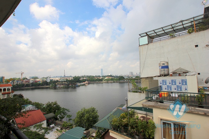 High floor apartment for lease in Nam Trang st, Truc Bach area 