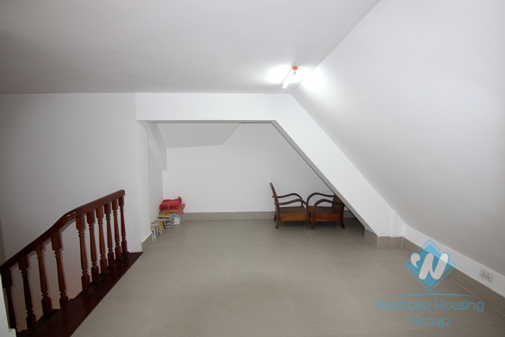 Villa for rent in Vinhome River Side Long Bien