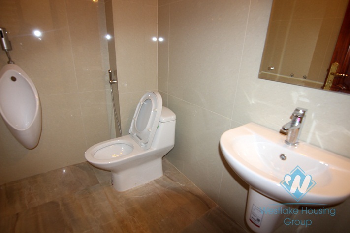 Villa for rent in Vinhome River Side Long Bien