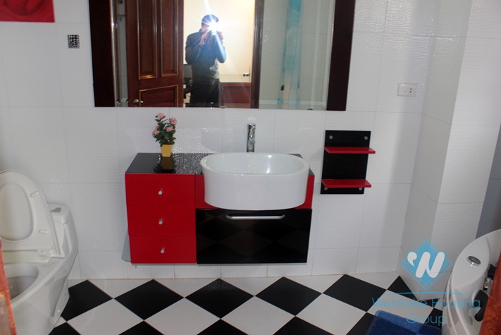 Nice  apartment with 2 bedrooms for rent in Tay Ho, Ha Noi