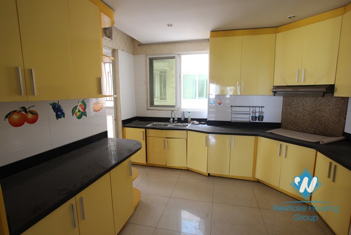 Large size apartment for rent in E Tower, Ciputra, Tay Ho, Ha Noi