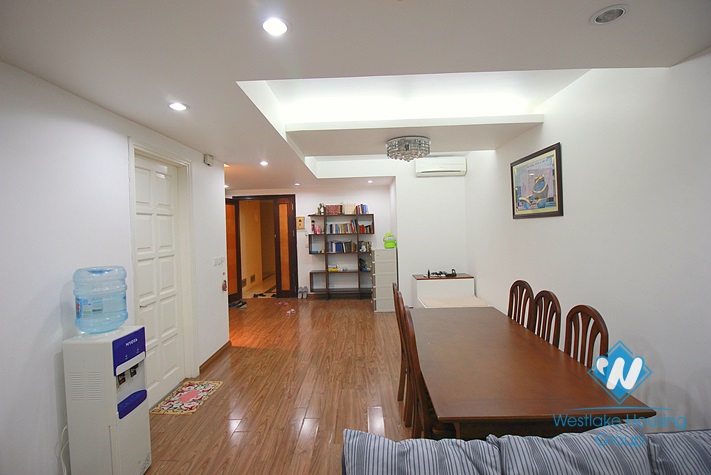 High floor and nice apartment for rent in E Tower, Ciputra Tay Ho, Ha Noi