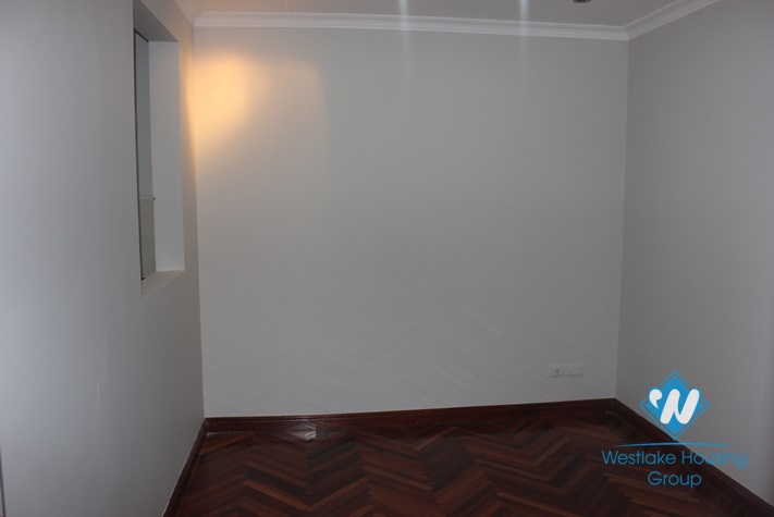 Cosy apartment for rent in E Tower ciputra Tay Ho, Ha noi