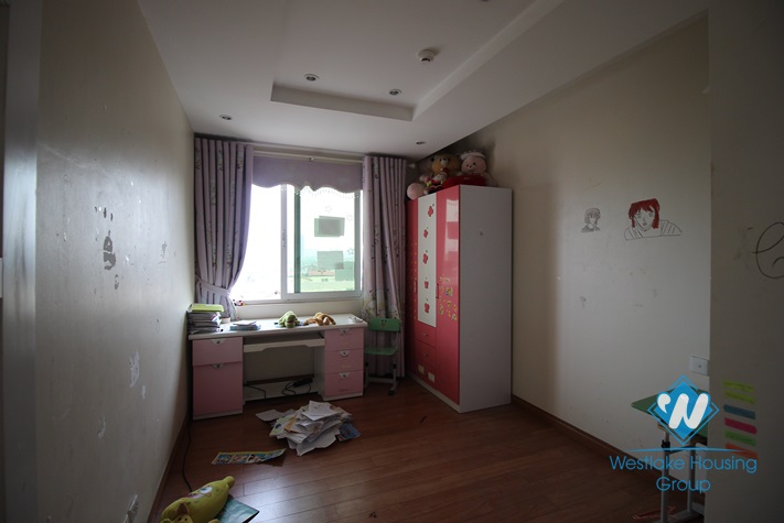 4 bedroom apartment for rent in Ciputra