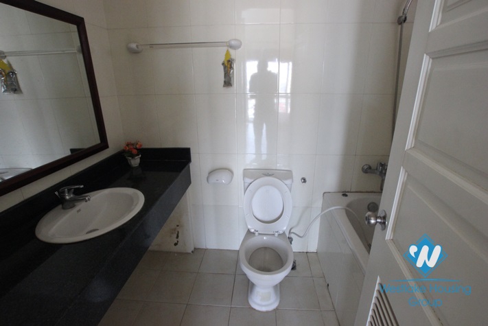 Cosy apartment available for lease in Ciputra, Tay Ho, Hanoi- fully furnished.