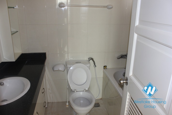 Very nice and fully furnished apartment for lease in Ciputra Tay ho, Ha noi