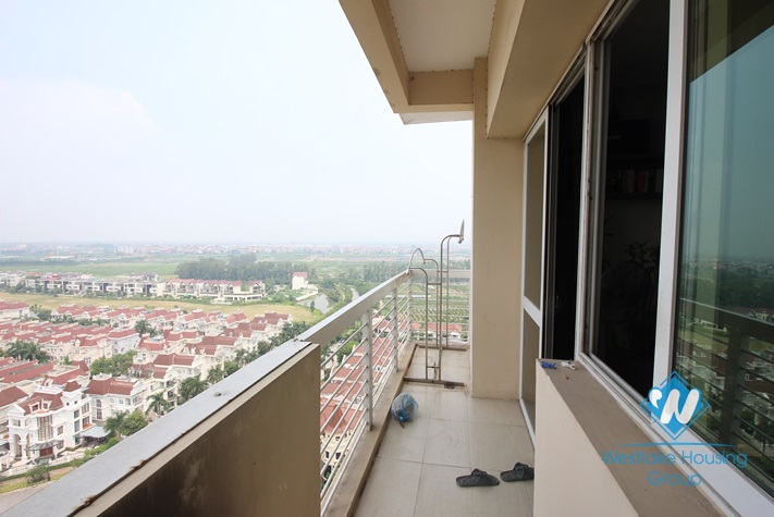 High floor modern apartment for rent in Ciputra E Tower