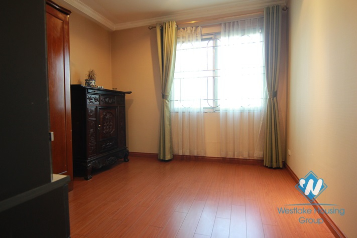 Luxury apartment in Ciputra Tay Ho for rent with 04 bedrooms 