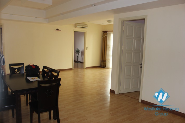 Fully furnished apartment for rent in Ciputra, Ha Noi