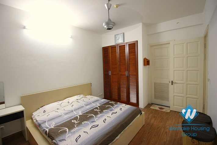 High floor and nice apartment for rent in E Tower, Ciputra Tay Ho, Ha Noi