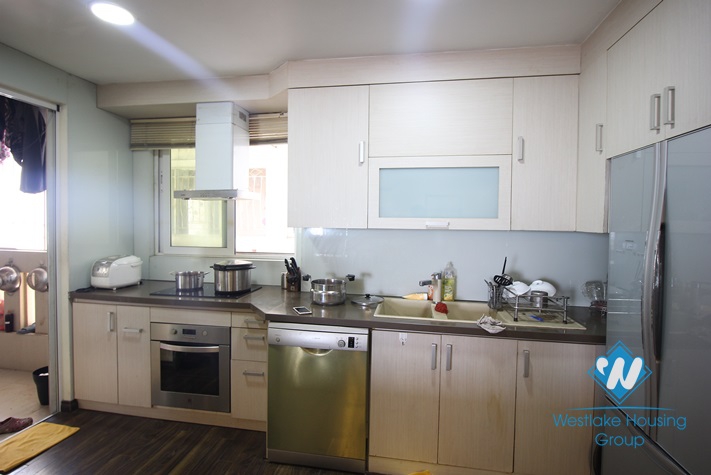 High floor modern apartment for rent in Ciputra E Tower