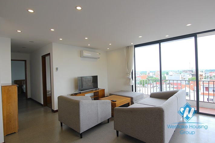 A lake view 3 bedroom apartment for rent in Tay ho, Ha noi