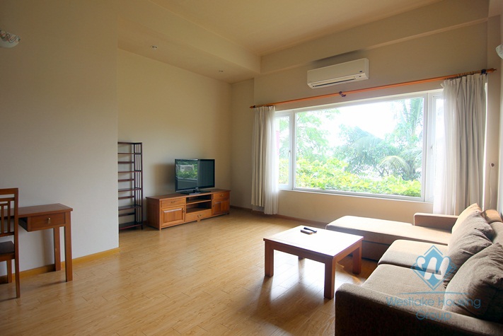 Lakeside two bedroom apartment to rent in Tay Ho