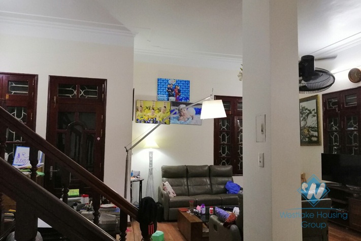 Large 6-bedroom house for rent in Cau Giay, Hanoi