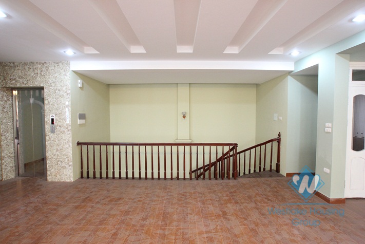 Office for rent in Giang Van Minh st, Ba Dinh, Ha Noi