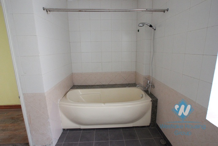 Office for rent in Giang Van Minh st, Ba Dinh, Ha Noi