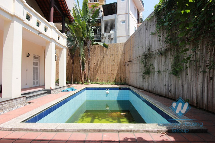 Stunning spacious detached villa with swimming pool for rent in Tay Ho