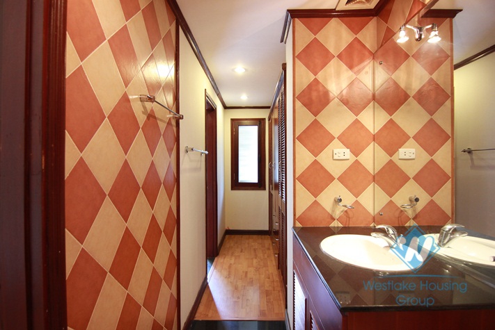 Stunning spacious detached villa with swimming pool for rent in Tay Ho