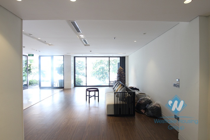 Office for rent in Yen Phu village, Tay Ho, Hanoi.