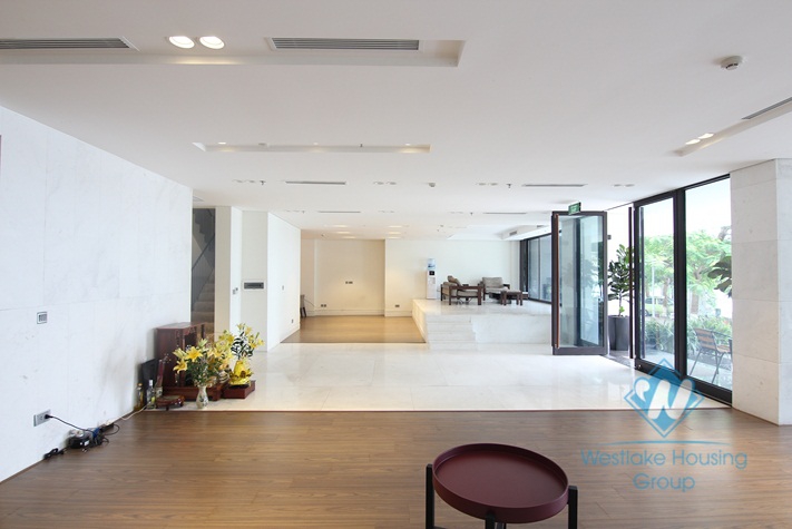 Office for rent in Yen Phu village, Tay Ho, Hanoi.