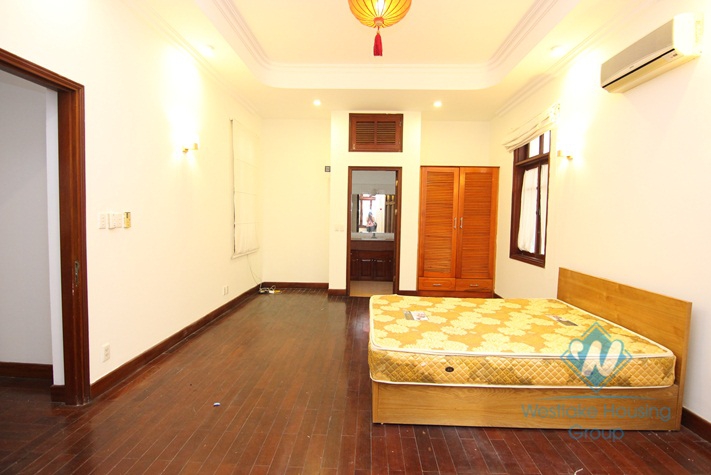 Spacious house for rent in Dang Thai Mai alley, Tay Ho, Hanoi