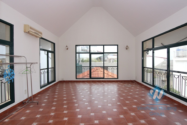 Spacious house for rent in Dang Thai Mai alley, Tay Ho, Hanoi