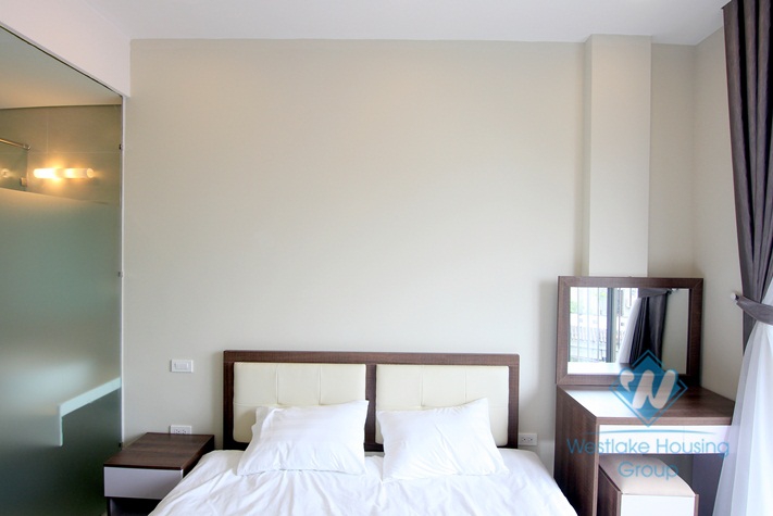 Two bedrooms apartment with walking distance to Ho Tay, Westlake.