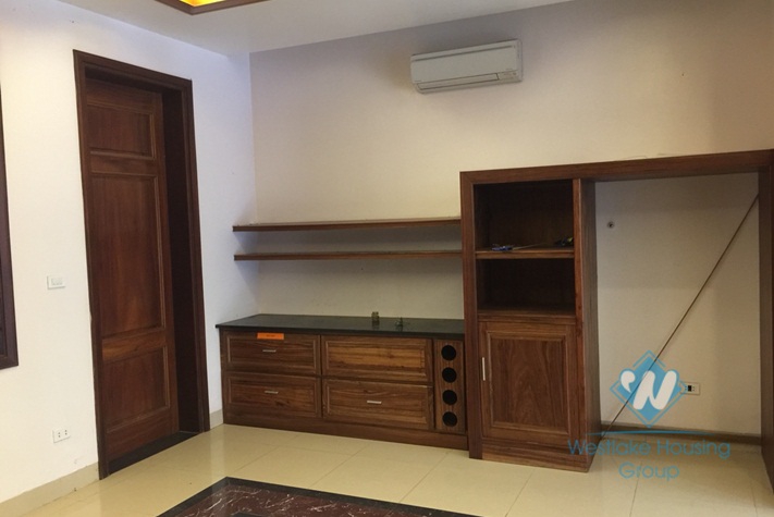 Lovely 5-bedroom house for rent in Cau Giay, Hanoi