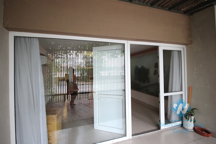Lake side apartment for rent in Nghi Tam Village, cozy and spacious