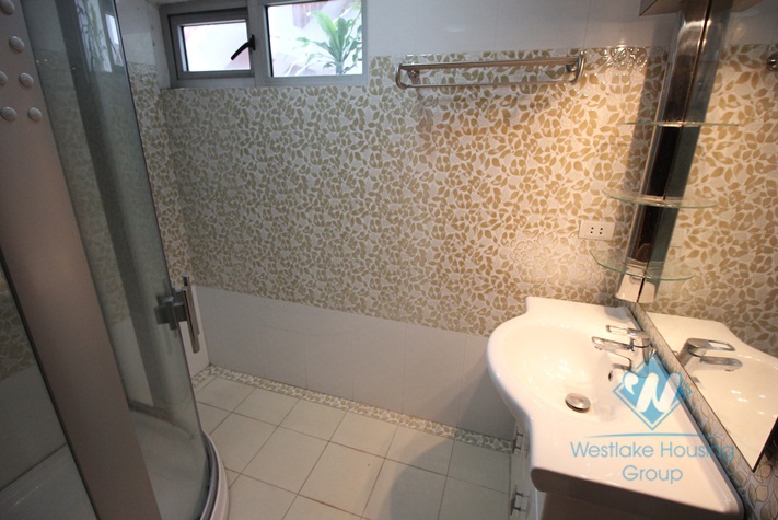 Lakeside villa with swimming pool for rent in Tay Ho, Hanoi