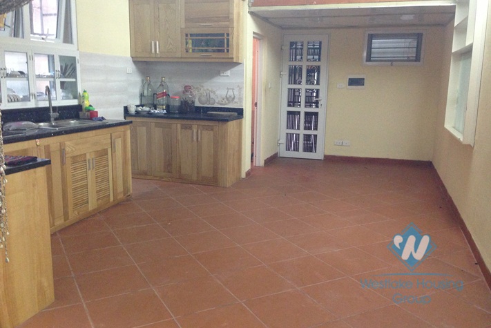 Garden house with 2 bedrooms for rent in Tay Ho, Hanoi