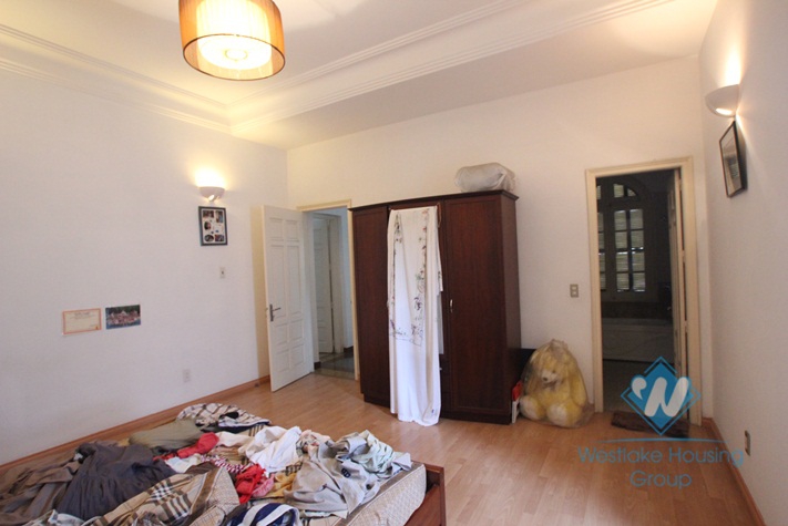 Big House with nice yard for rent in Dang Thai Mai st, Tay Ho, Ha Noi