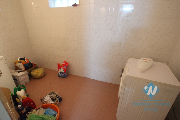 Big House with nice yard for rent in Dang Thai Mai st, Tay Ho, Ha Noi