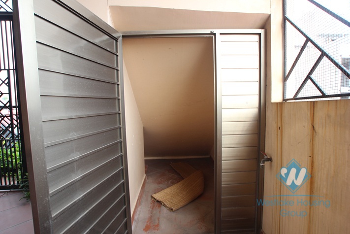 High quality apartment for rent in E block Ciputra, Tay Ho, Hanoi