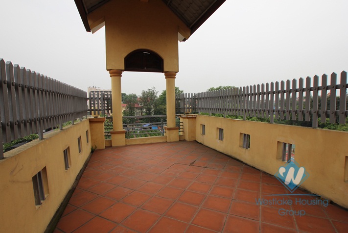 Cosy small house available for rent in Dang Thai Mai street, Tay Ho, Hanoi- fully furnished