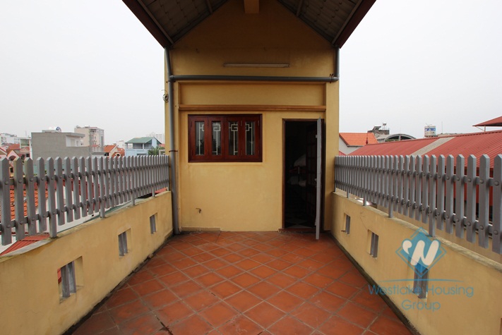 Cosy small house available for rent in Dang Thai Mai street, Tay Ho, Hanoi- fully furnished