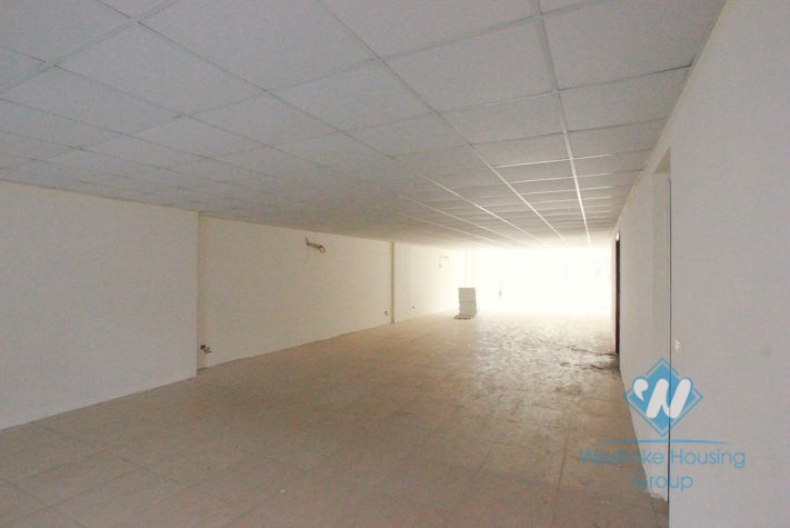 Wonderful office for rent in Xuan Dieu street, Tay Ho, Hanoi