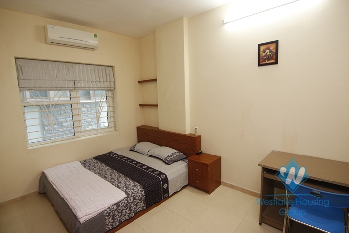 Cheap price apartment for rent near Thuy Khue street, Hanoi.