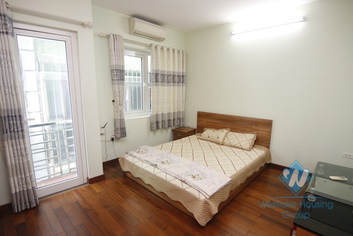Cheap price 4 bedrooms apartment for rent near Thuy Khue street, Hanoi.