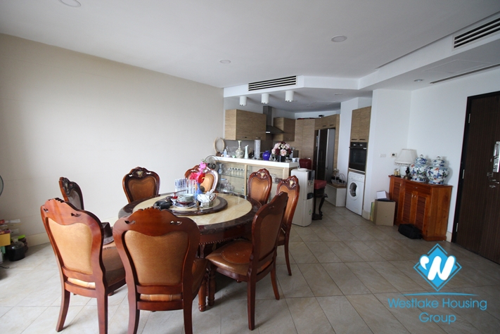 Three bedrooms apartment for rent in Golden Westlake, Tay Ho District, Ha Noi