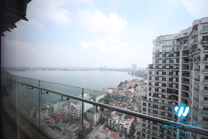 Three bedrooms apartment for rent in Golden Westlake, Tay Ho District, Ha Noi
