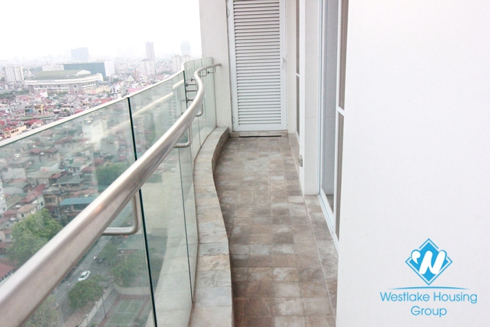 Bright 03 bedrooms apartment for lease in Golden Westlake, Tay Ho, Hanoi