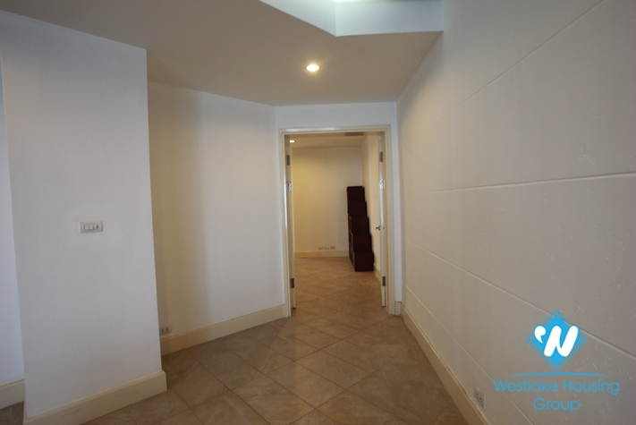 Nice apartment for rent in Golden Westlake, Tay Ho, Ha Noi