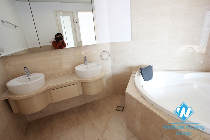 Nice apartment for rent in Golden Westlake, Tay Ho, Ha Noi