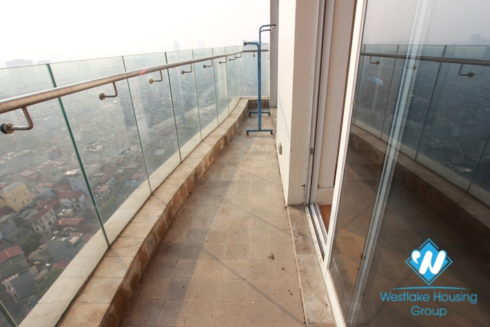 Nice apartment for rent in Golden Westlake, Tay Ho, Ha Noi