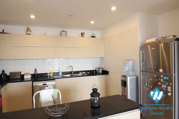 Luxury apartments with 4 bedrooms for rent in Elegant Suites, Tay Ho, Hanoi 