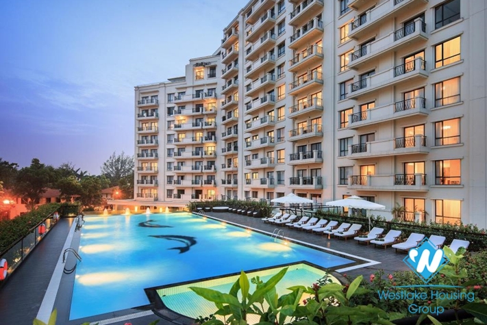 Luxury apartments with 4 bedrooms for rent in Elegant Suites, Tay Ho, Hanoi 